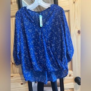 West Kei Women’s blouse NWT Size large